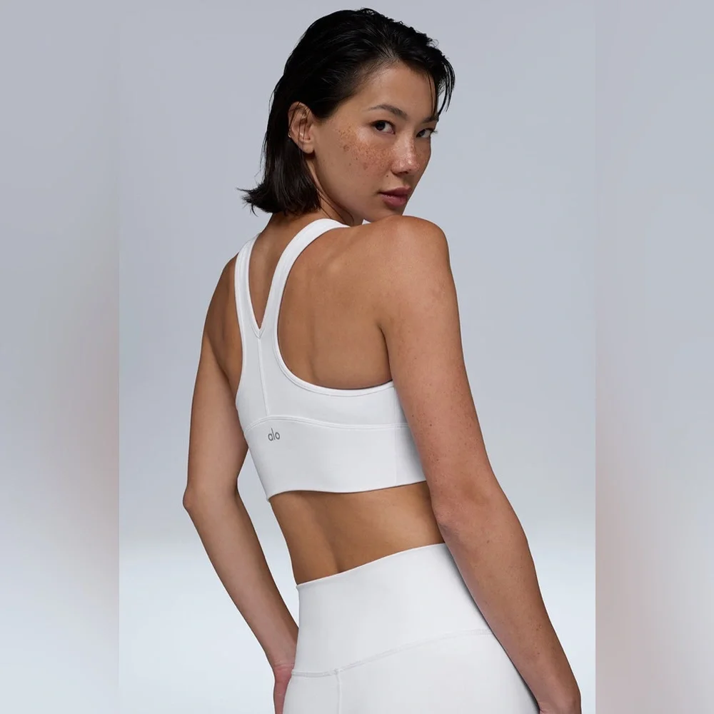 ALO Yoga nwt alo